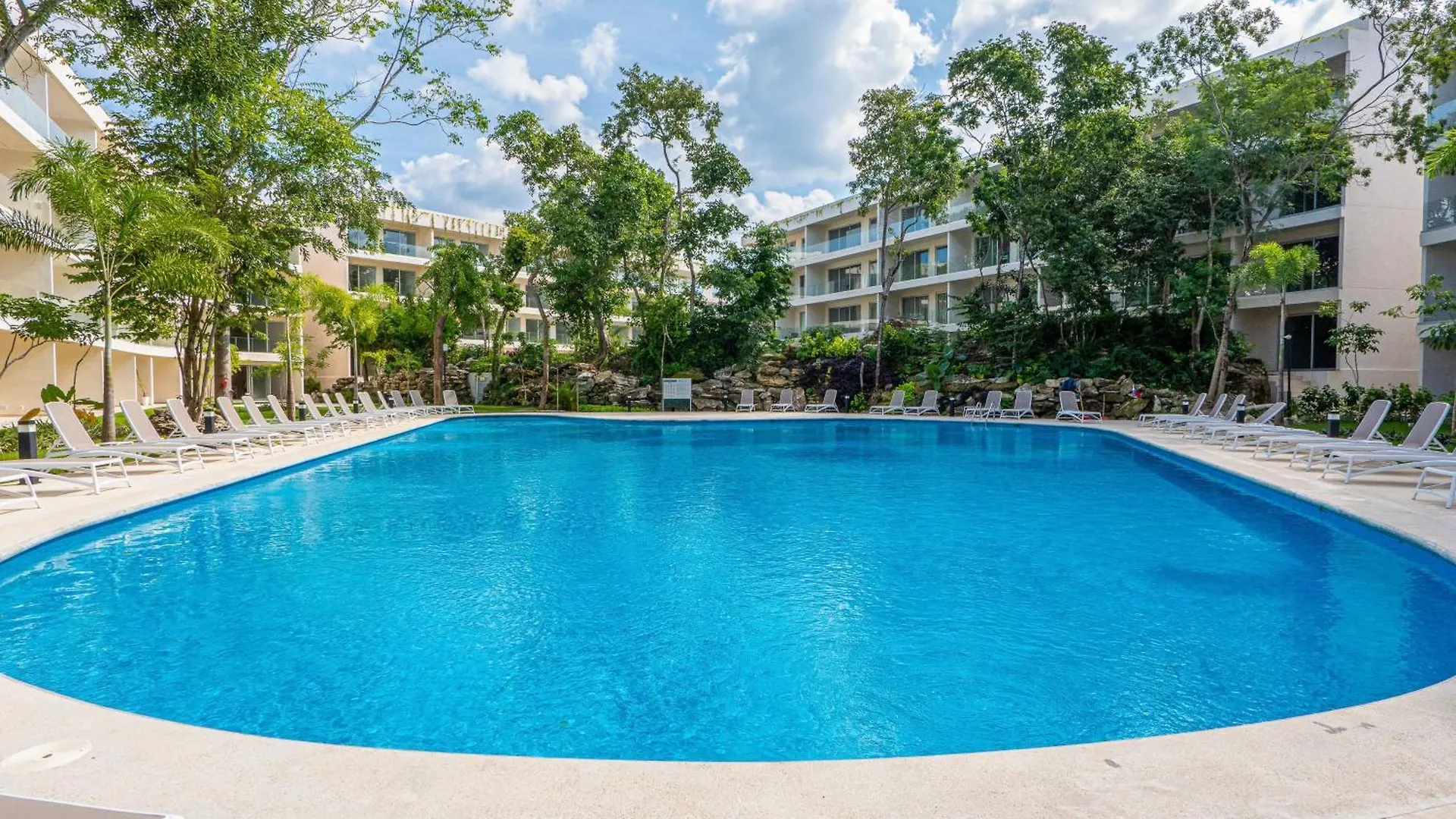 Emerald Escape Tl B103 Playa del Carmen 0*,
