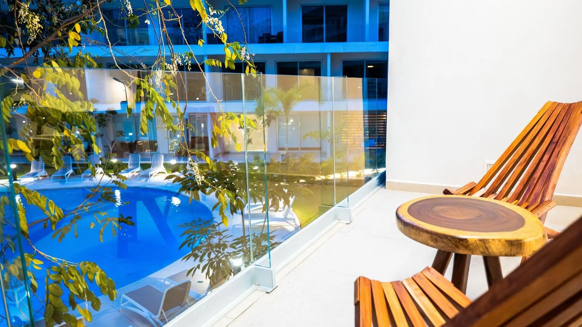 Hotel Emerald Escape Tl B103 Playa del Carmen Messico
